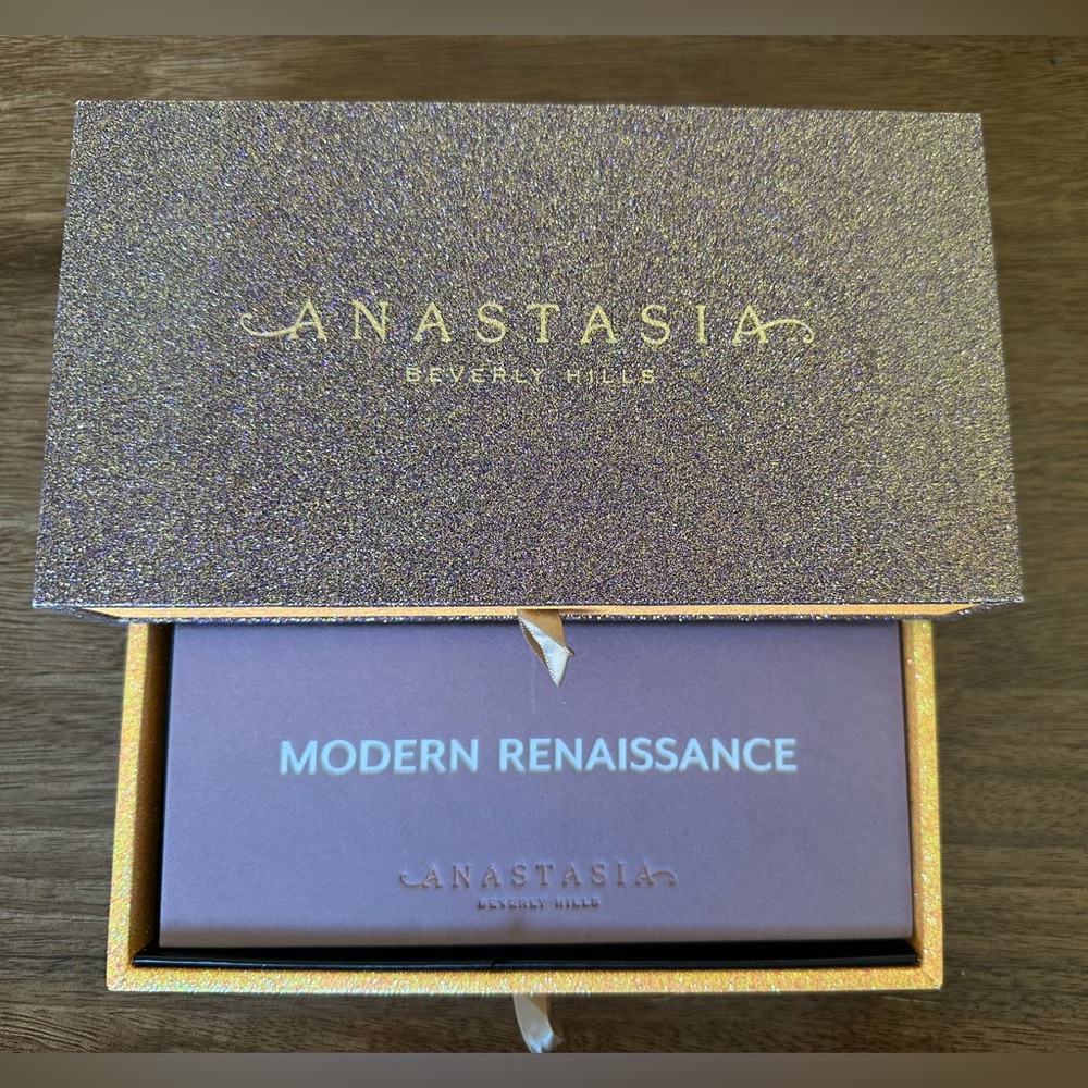 Anastasia Beverly Hills Eyeshadow Palette